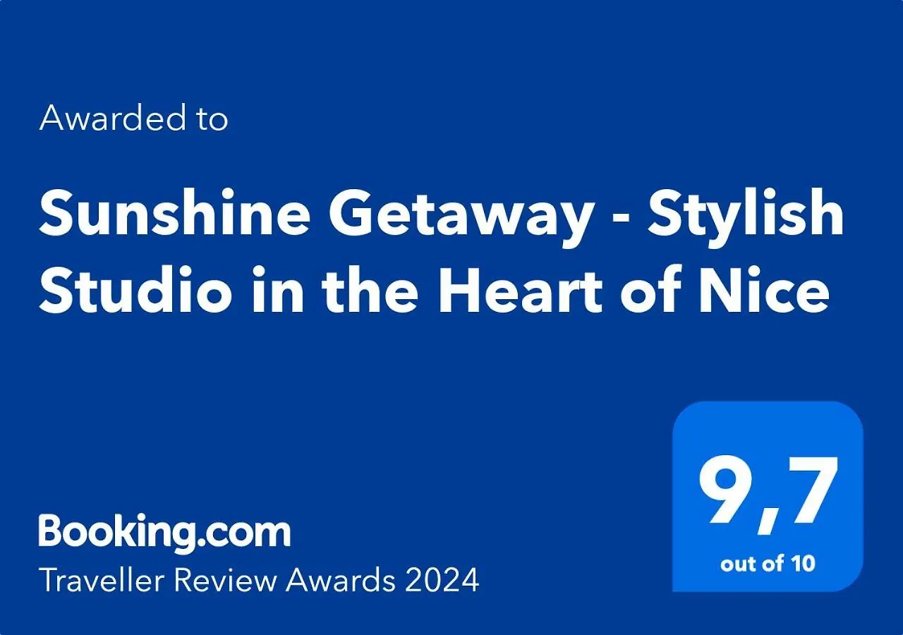 Sunshine Getaway - Stylish Studio In The Heart Of Nice Apartment