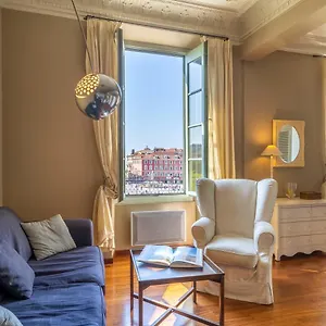 Renting - 13 Massena - Live A Dream Luxury Loft - Place Massena Apartment
