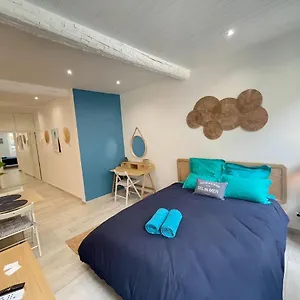 Spacieux Loft Coeur Vieux Apartment