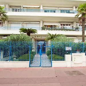 Promenade Des - Sea View 2bdr Holiday home