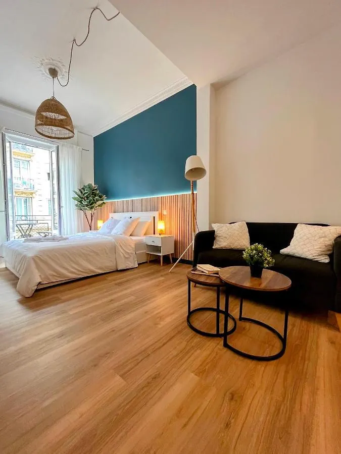 Apartment Sunshine Getaway - Stylish Studio In The Heart Of Nice France