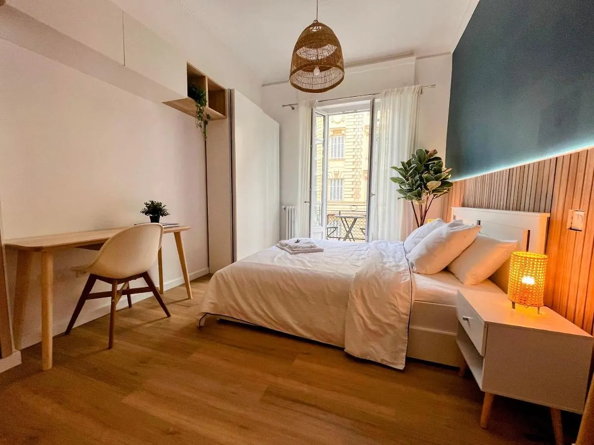 Apartment Sunshine Getaway - Stylish Studio In The Heart Of Nice France